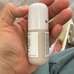 Revlon Photoready Skin Tint - Soft Beige